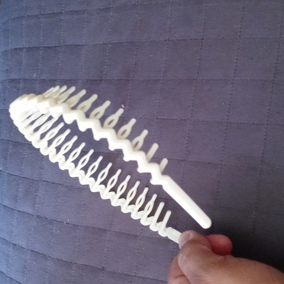 Headbands - Picture 3 of 4